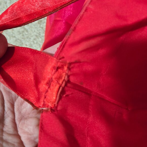 (Fits 16ish) Y2K Vintage Forever Yours Red/Magenta Duochrome A-Line Beaded Gown - Picture 5 of 11